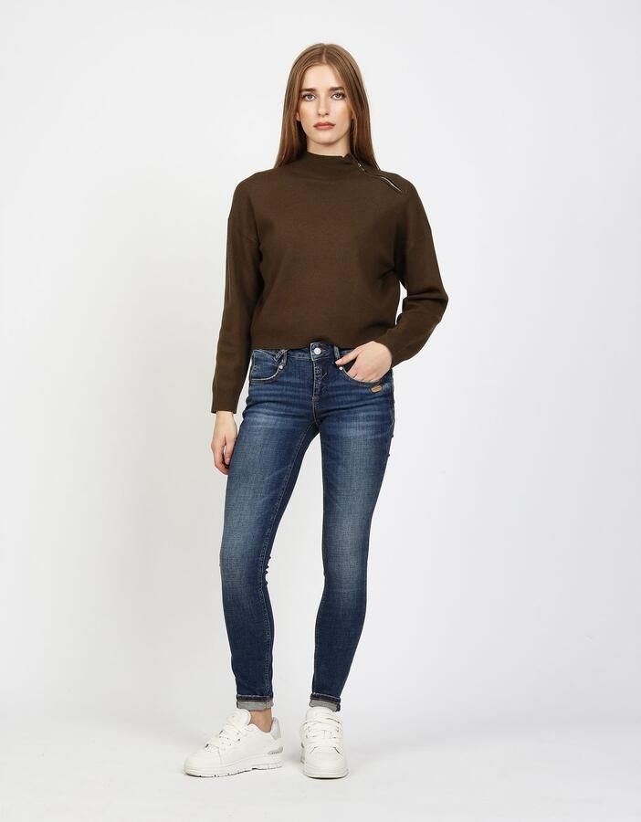 GANG Skinny fit jeans 94Nele met rond juk en driehoekige inzetstukken aan de zijkant voor een geweldig silhouet - Foto 4