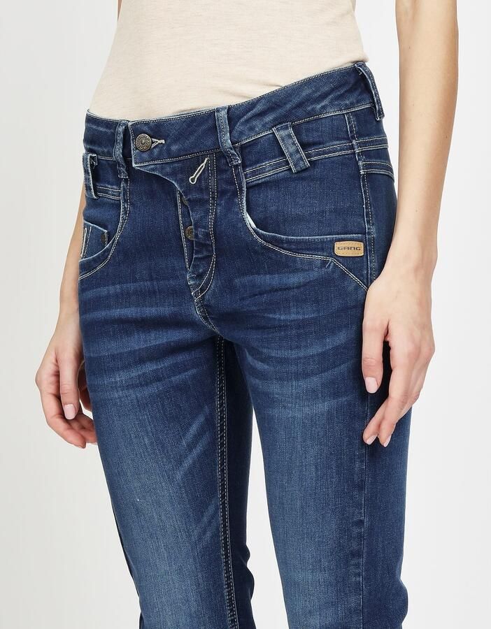 GANG Slim fit jeans 94Marge met bijzondere 4-knoopssluiting