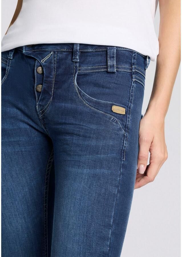 GANG Slim fit jeans 94Marge met bijzondere 4-knoopssluiting - Foto 5