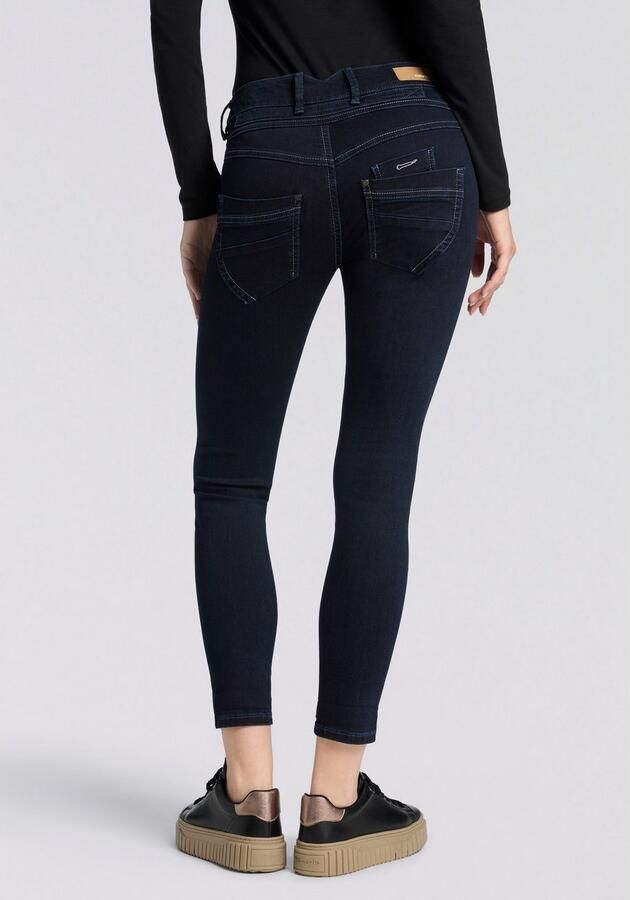 GANG Slim fit jeans 94Marge met bijzondere 4-knoopssluiting - Foto 8
