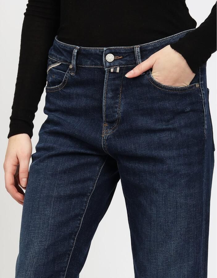 GANG Straight jeans 94Thelma met detail boven de muntzak