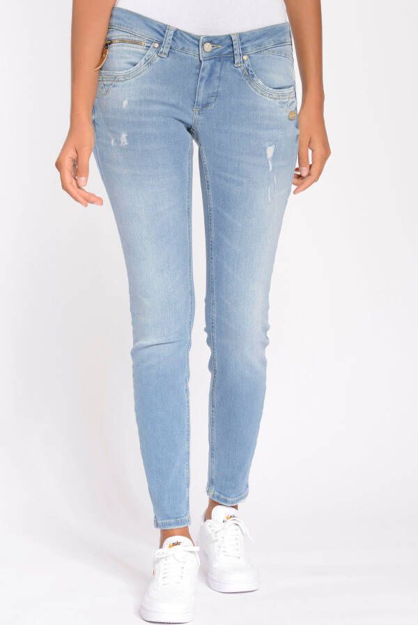 GANG Skinny fit jeans 94NIKITA met lichte destroyed-effecten