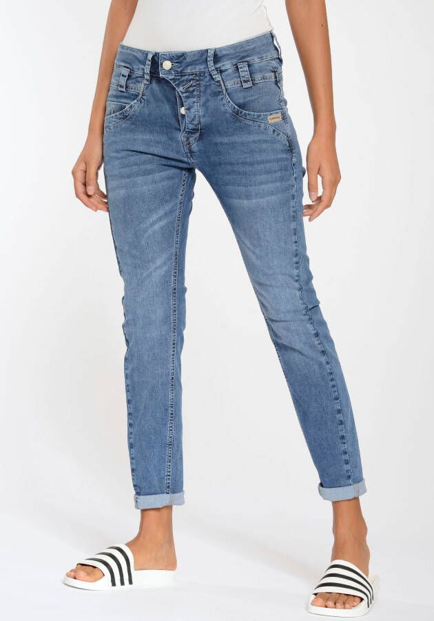 GANG Slim fit jeans 94Marge met bijzondere 4-knoopssluiting