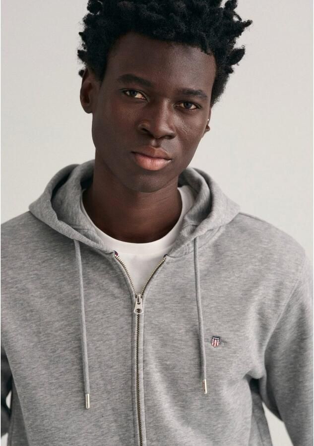 Gant Capuchonsweatvest REG SHIELD FULL ZIP HOODIE met logoborduursel op borsthoogte - Foto 2