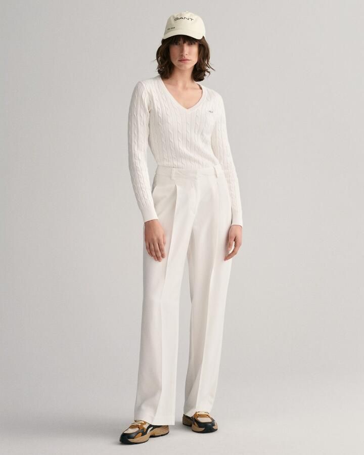 Gant Gebreide trui STRETCH COTTON CABLE V-NECK met logoborduursel op borsthoogte - Foto 6