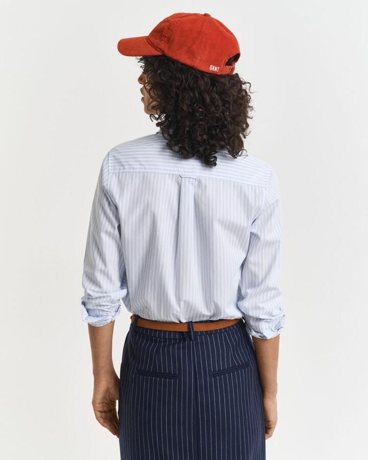 Gant Overhemdblouse REG POPLIN STRIPED SHIRT met een klein geborduurd logo op de borst - Foto 9