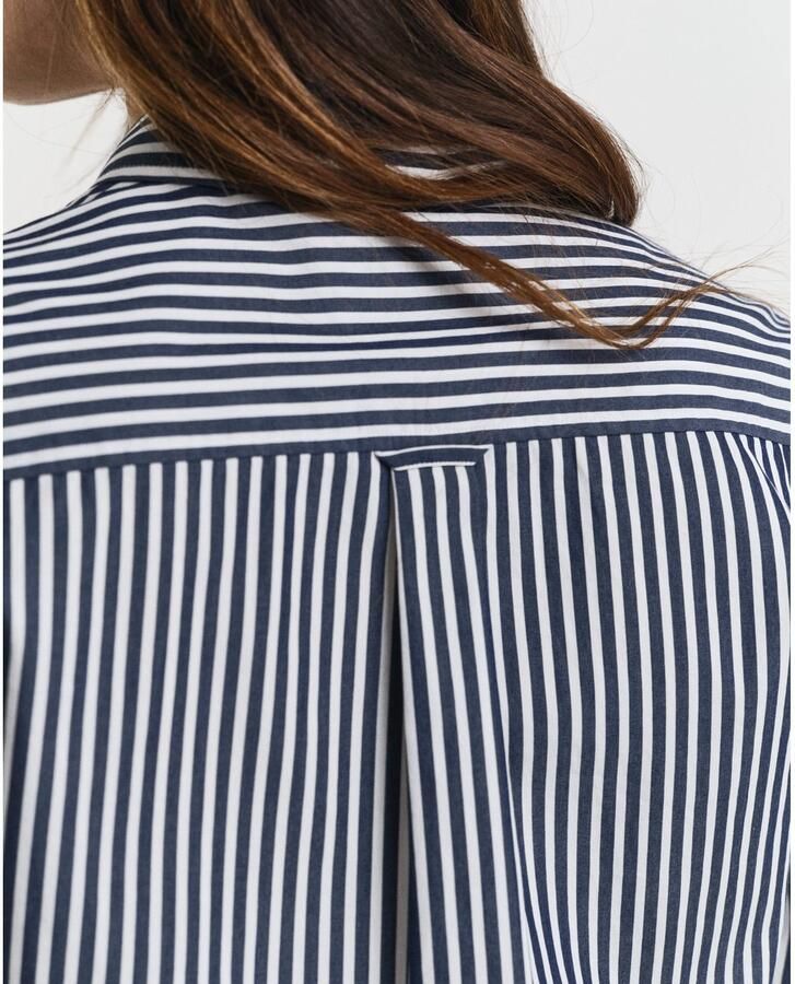 Gant Overhemdblouse REG POPLIN STRIPED SHIRT met een klein geborduurd logo op de borst