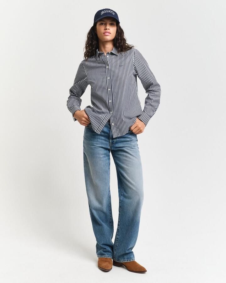 Gant Overhemdblouse REG POPLIN STRIPED SHIRT met een klein geborduurd logo op de borst - Foto 6