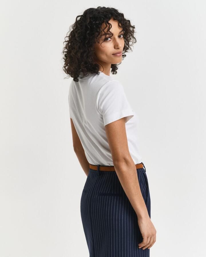 Gant T-shirt REG SHIELD KA T-SHIRT met een klein geborduurd wapenschild op de borst - Foto 3