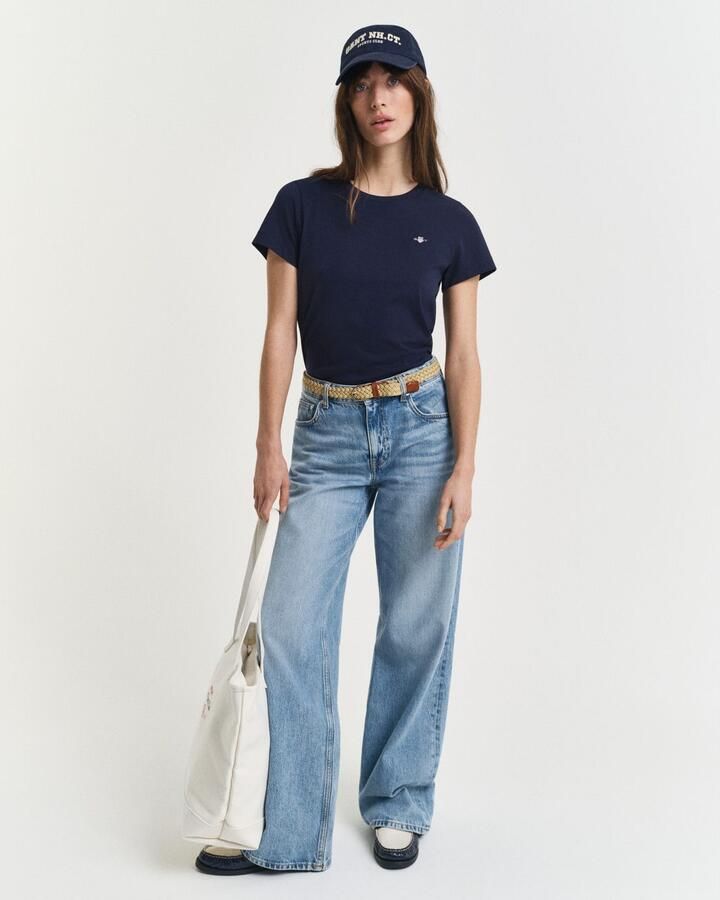 Gant T-shirt REG SHIELD KA T-SHIRT met een klein geborduurd wapenschild op de borst - Foto 4