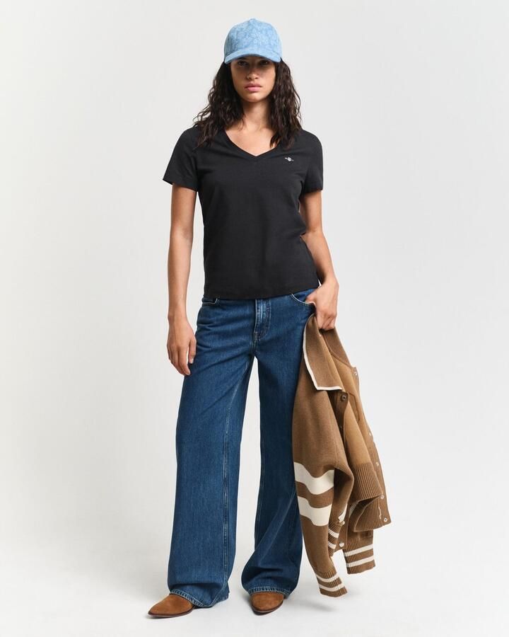 Gant T-shirt REG SHIELD KA V-NECK T-SHIRT met een klein geborduurd logo op de borst - Foto 6