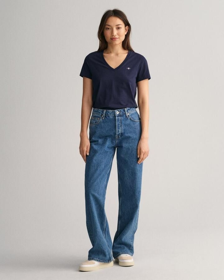 Gant T-shirt REG SHIELD KA V-NECK T-SHIRT met een klein geborduurd logo op de borst - Foto 6