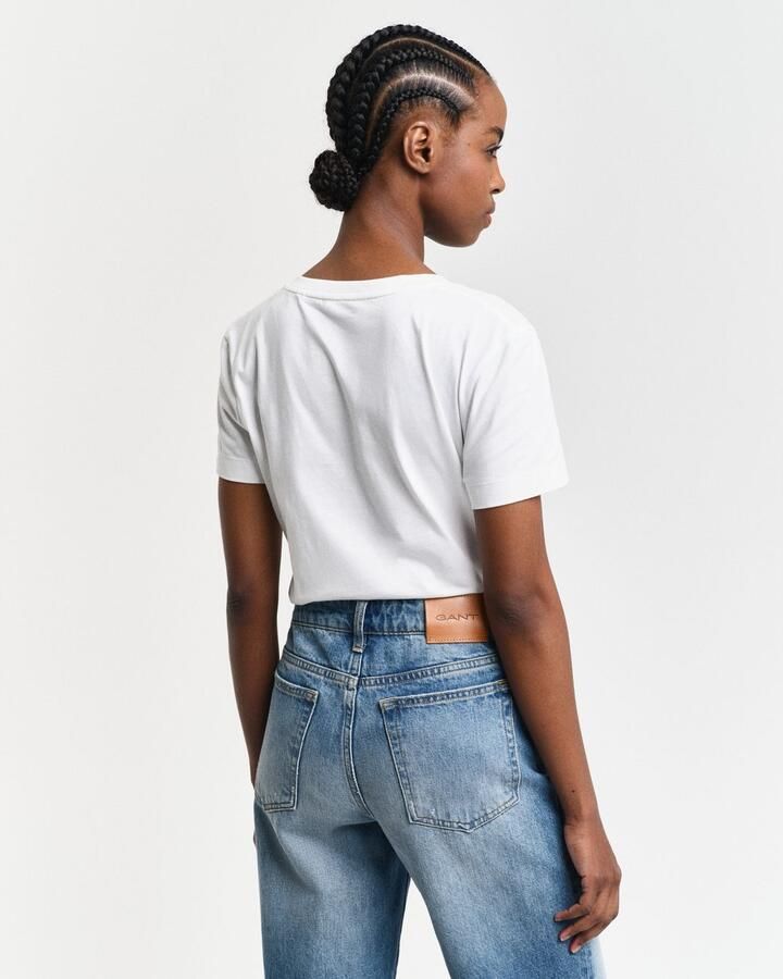 Gant T-shirt REG SHIELD KA V-NECK T-SHIRT met een klein geborduurd logo op de borst - Foto 12