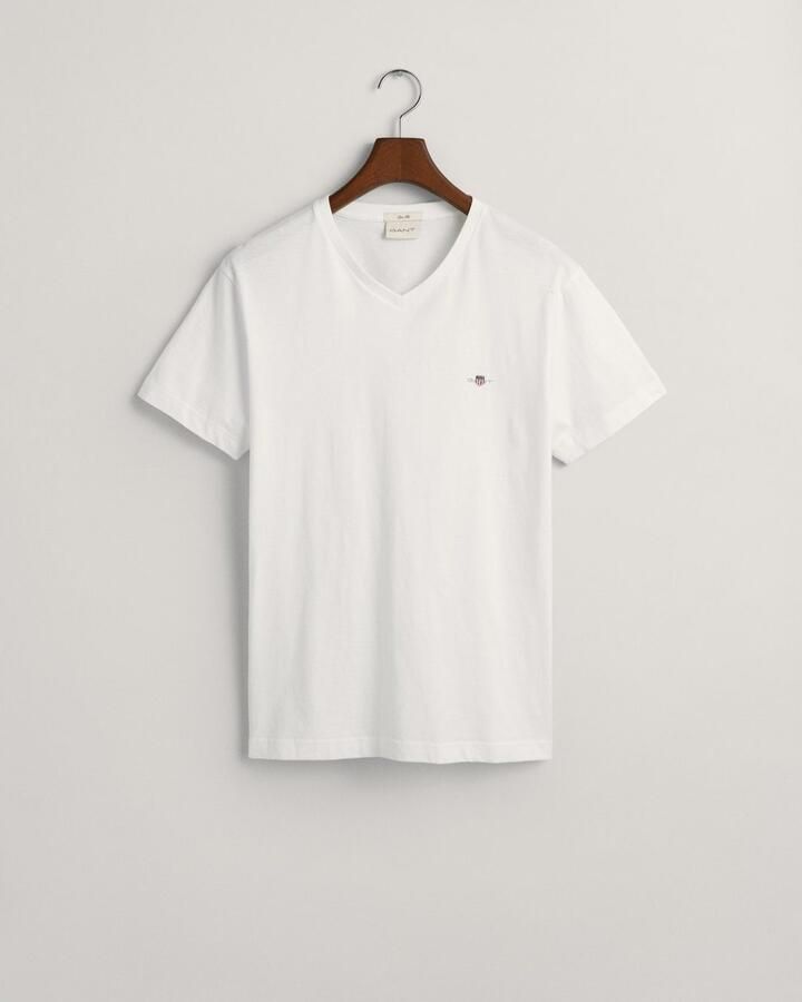 Gant T-shirt SLIM SHIELD V-NECK T-SHIRT met een klein geborduurd logo op de borst - Foto 2