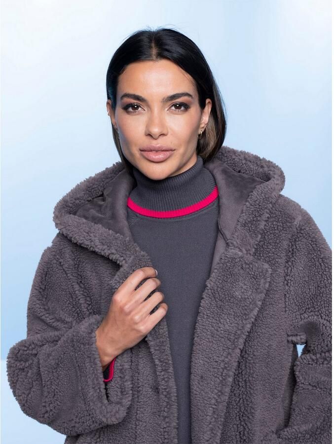 Heine Lange jas van imitatiebont