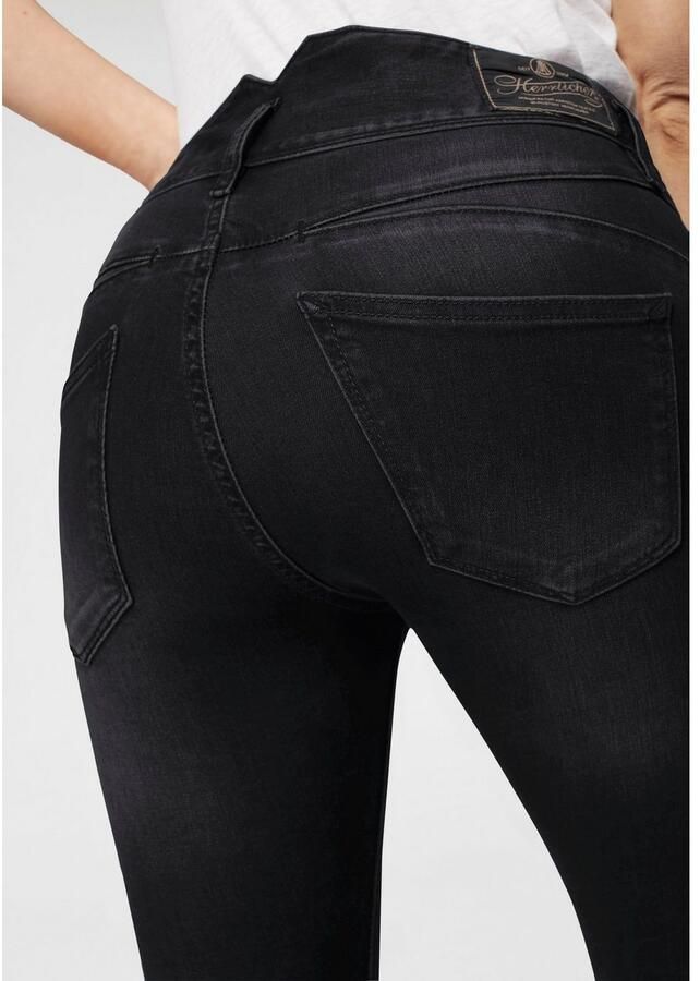 Herrlicher Slim fit jeans PEARL SLIM REUSED Aanhoudende topkwaliteit bevat gerecycled materiaal