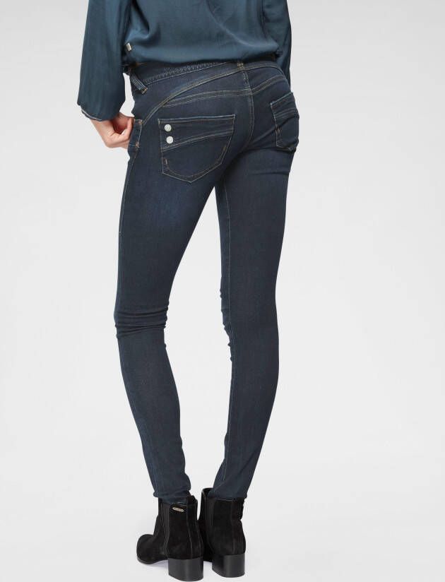 Herrlicher Skinny jeans PIPER SLIM REUSED DENIM van milieuvriendelijke productie