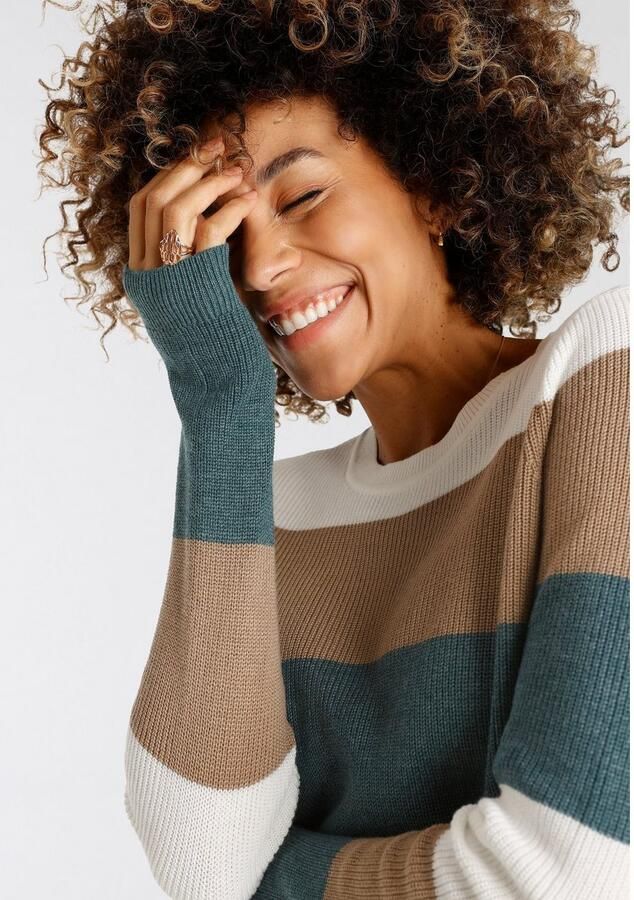 H.I.S Gebreide trui in streepoptiek met ronde halslijn - Foto 3