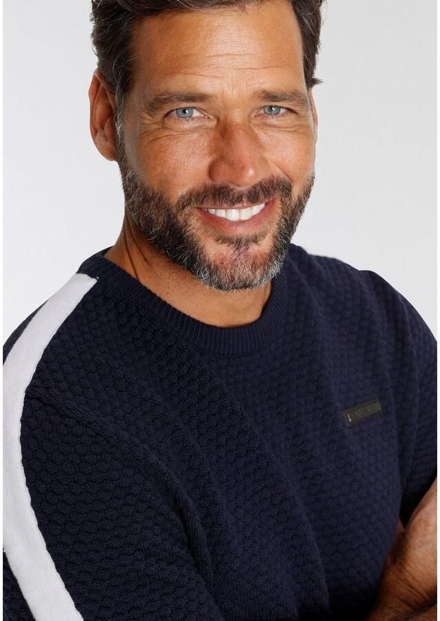H.I.S Trui met ronde hals met contraststrepen op de mouw