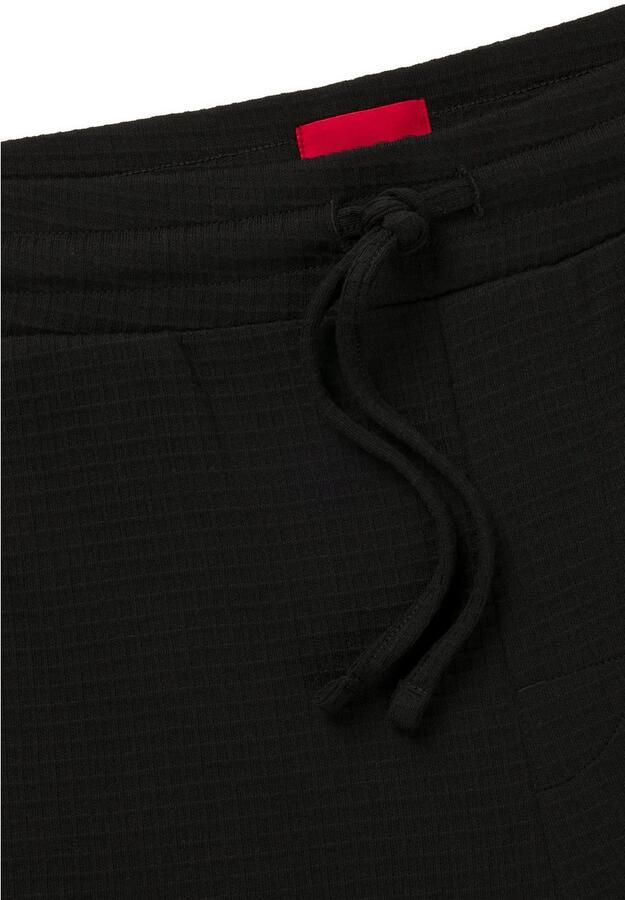 HUGO Regular fit sweatshorts met structuurmotief model 'Austin' - Foto 4