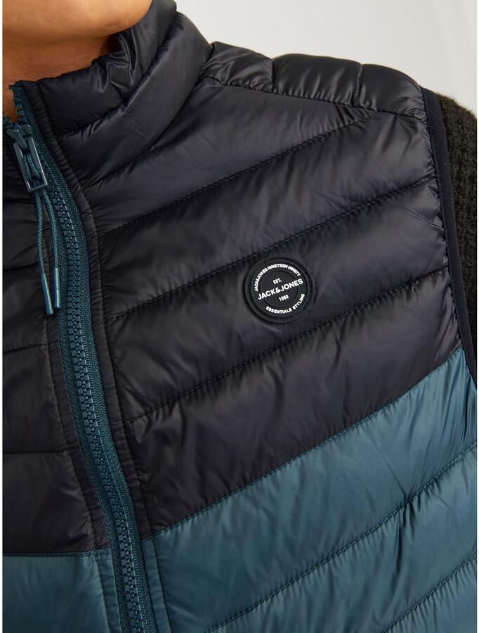 JACK & JONES ESSENTIALS bodywarmer JJESPRINT met logo magical forest