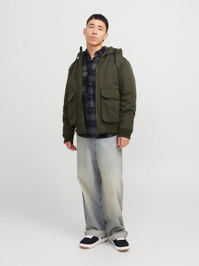 Jack & Jones Bomberjack JJCONSTRUCT BOMBER met glanzend oppervlak - Foto 4