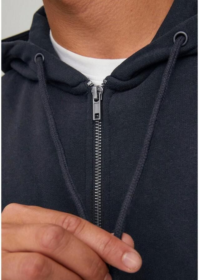 Jack & Jones Capuchonsweatvest JJESTAR Basic Hoodie steekzakken en aangename materiaalmix