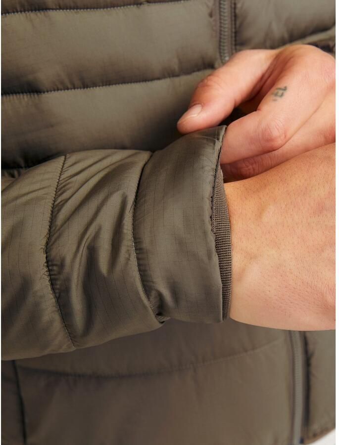 Jack & Jones Gewatteerde jas JJESTATE PACKABLE PUFFER HOOD NOOS