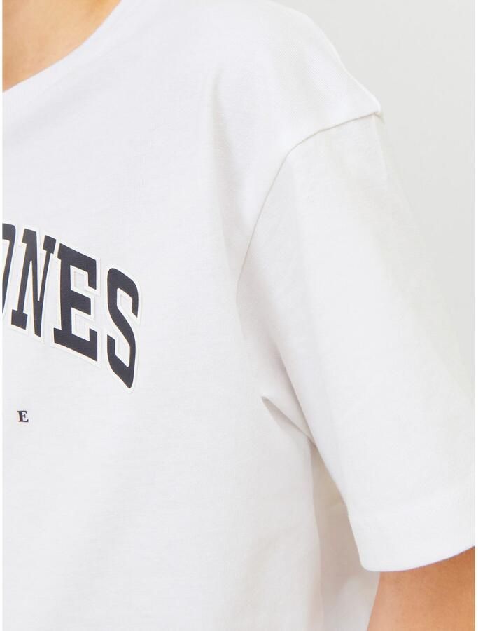 Jack & jones JUNIOR T-shirt JJECALEB VARSITY met logo wit Jongens Katoen Ronde hals 128 - Foto 9