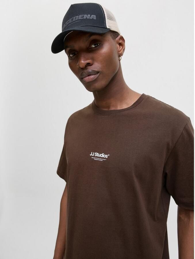 JACK & JONES ESSENTIALS relaxed T-shirt donkerbruin