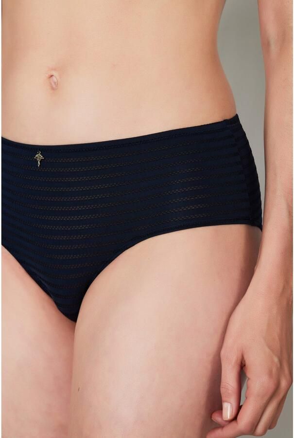 Joop! Hipster Eenvoud met discreet glanseffect voor een luxueuze uitstraling