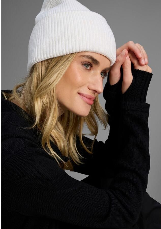 KangaROOS Capuchonvest in flatterende lange vorm