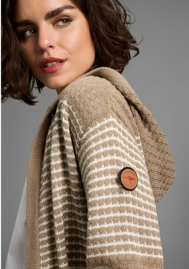 KangaROOS Capuchonvest met trendy breipatroon