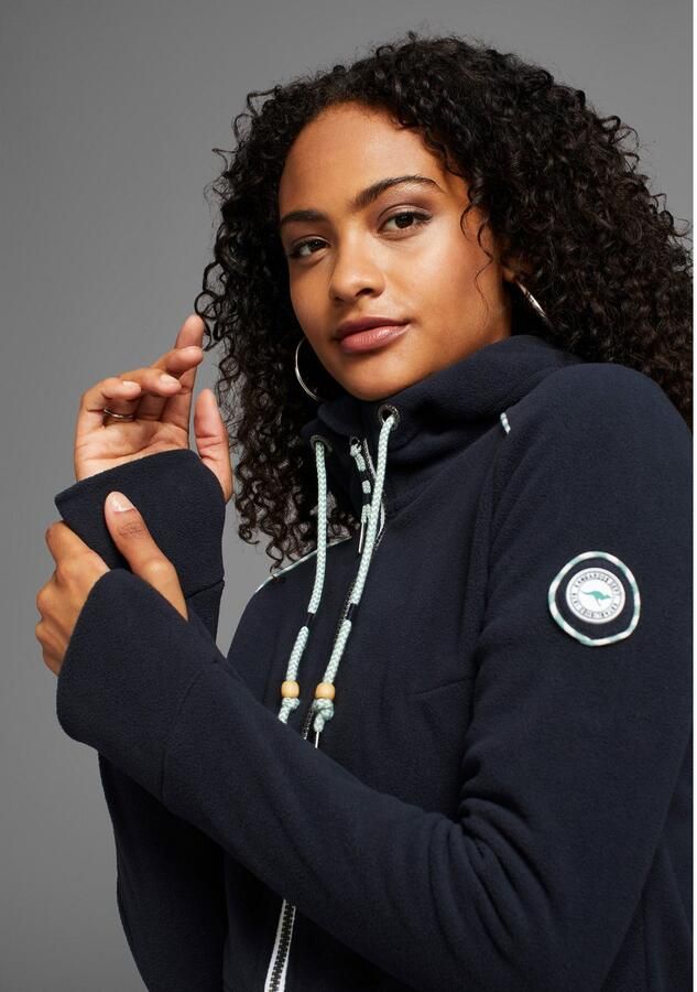 KangaROOS Fleecejack figuuraccentuerende pasvorm met capuchon en trekkoord overgangsjas