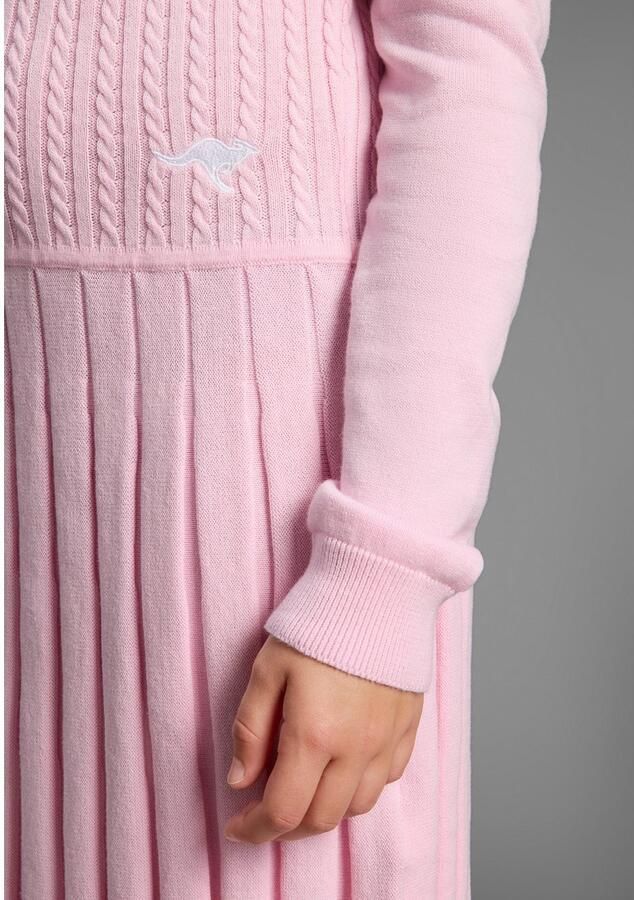 KangaROOS Gebreide jurk met plooirok Schattige gebreide jurk met kabelpatroon