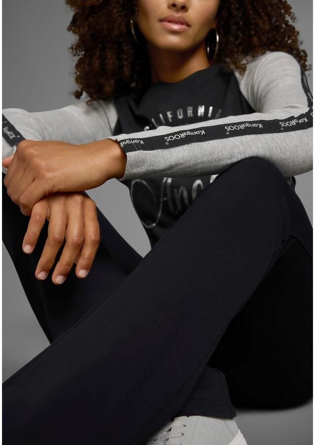 KangaROOS Longsleeve Lange mouwen zeer figuurvolgende pasvorm met glanzende metallic-print - Foto 4