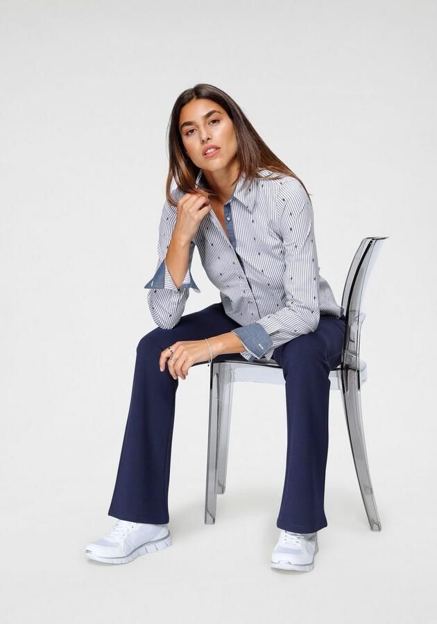 KangaROOS Overhemdblouse met contrastkleurige details - Foto 8