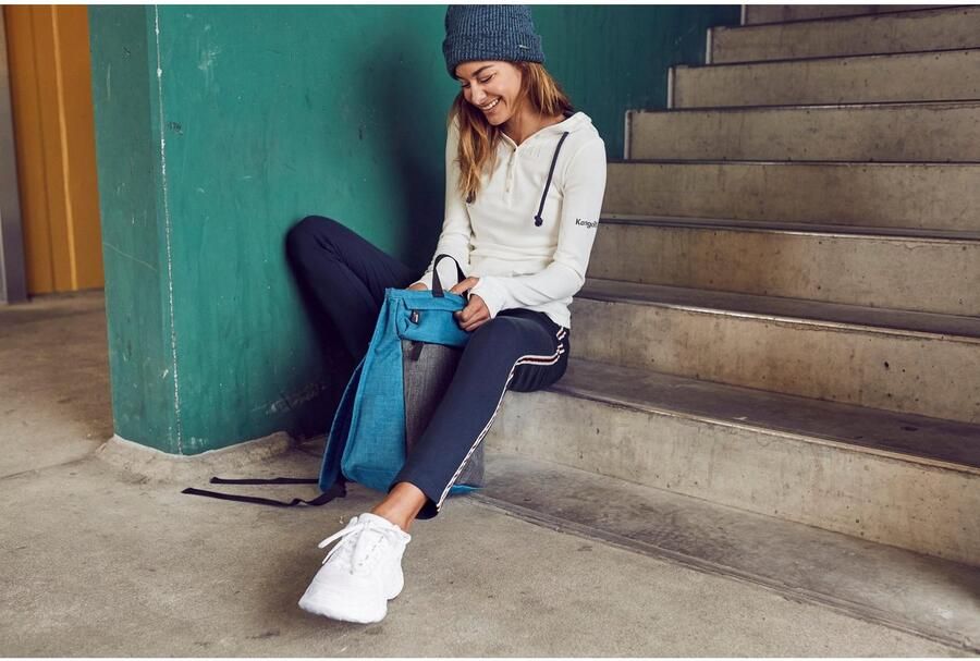 KangaROOS Capuchonshirt Lange mouwen met duimgaten figuurvolgende snit van jersey stof - Foto 11