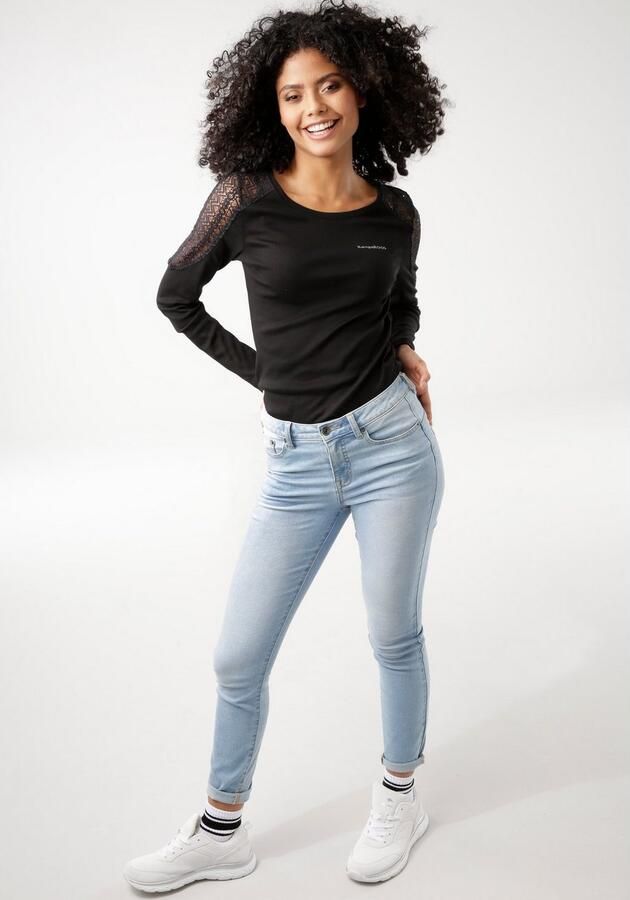 KangaROOS Shirt met lange mouwen Lange mouwen zeer figuurvolgende pasvorm van ribstof - Foto 7