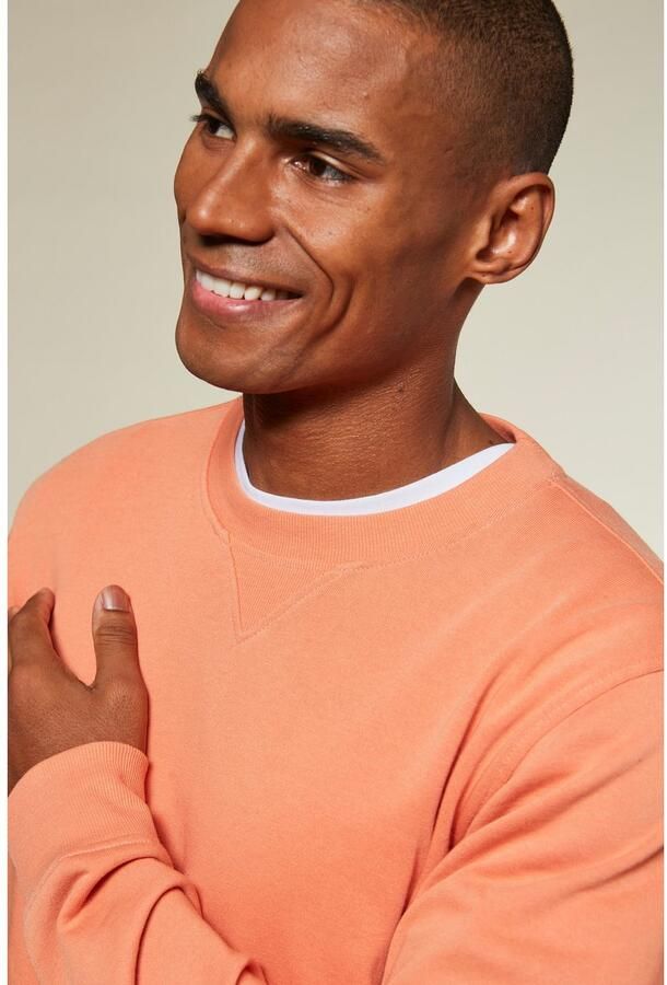 KangaROOS Sweatshirt Met een ronde hals met coole ribinzet aan de voorkant van de hals - Foto 4