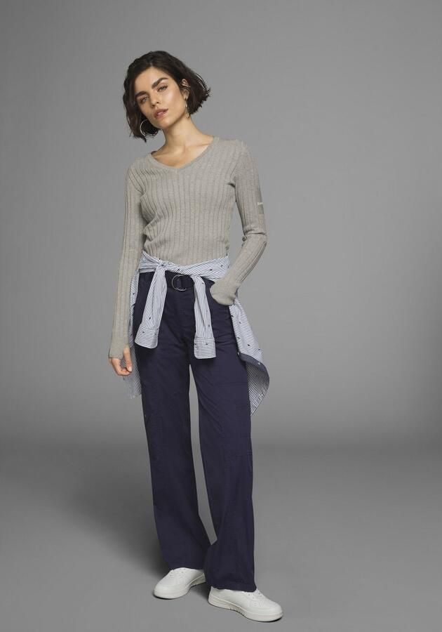 KangaROOS Trui met V-hals in breed geribd fijntricot - Foto 13