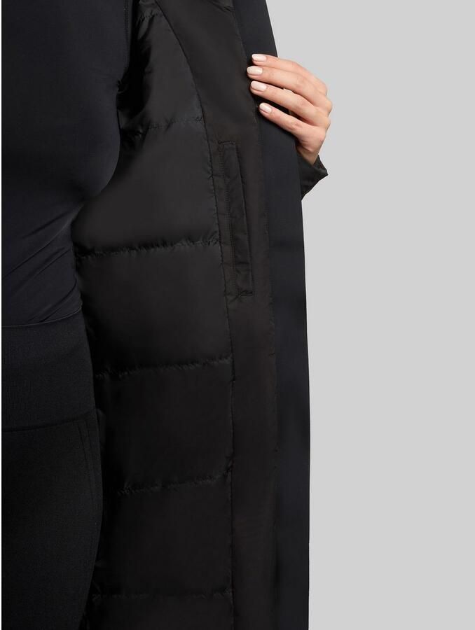 Khujo Gewatteerde jas LINARI binnenliggende opstaande kraag elastische chetten aan de mouwvoering