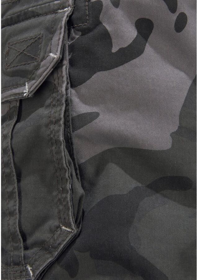 KIDSWORLD Cargobroek In coole camouflagekleur