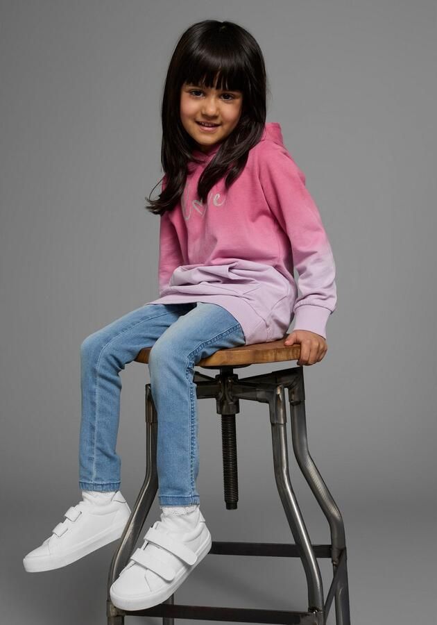 KIDSWORLD Hoodie Long sweatshirt with LOVE print Lange mouwen heupbedekkend met glinsterende print van katoen - Foto 4