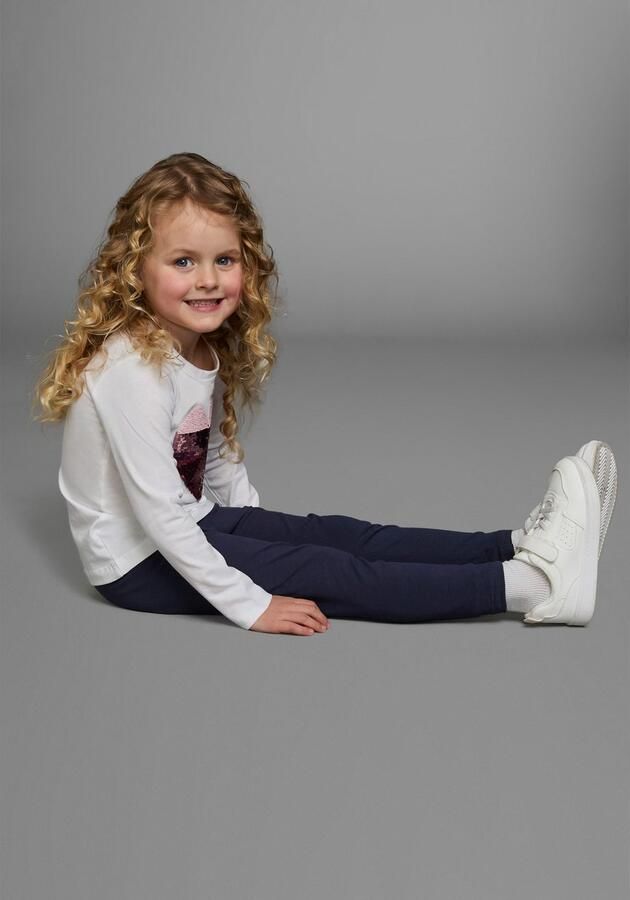 KIDSWORLD Shirt met lange mouwen Met hart van keerbare pailletten Lange mouwen basic pasvorm met glinsterende pailletten - Foto 4