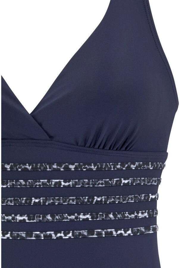Lascana Badpak ADELE met een modellerend effect en trendy gekruiste banden - Foto 3