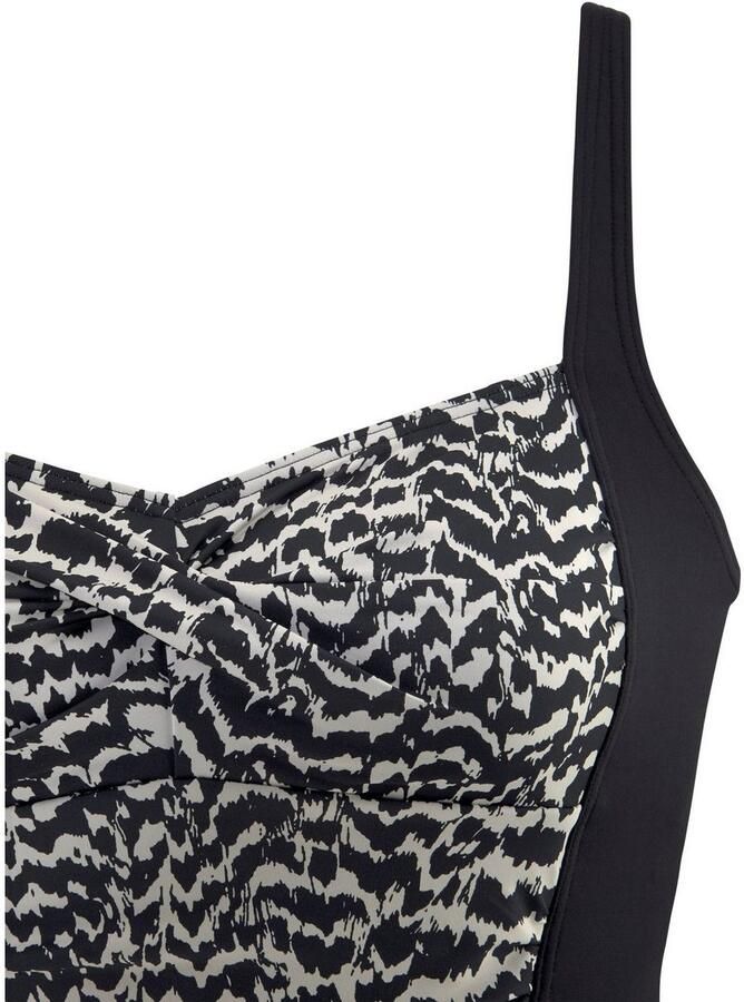 Lascana Badpak Clara met aangerimpelde inzet en modellerend effect