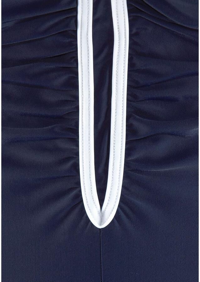 Lascana Badpak met contrastpaspel en modellerend effect