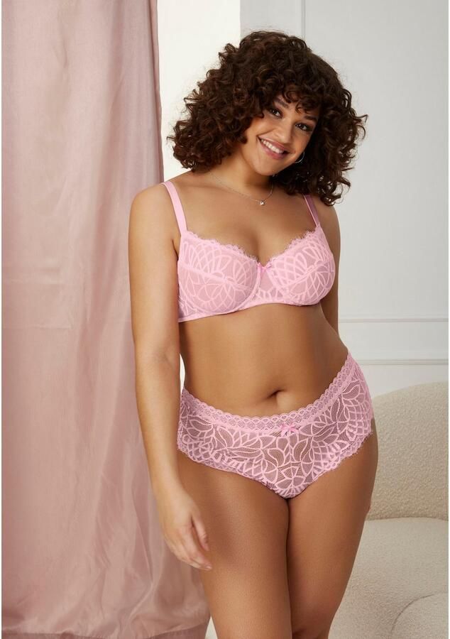 Lascana Slip Cara van subtiel transparante kant gedeeltelijk van gerecycled materiaal