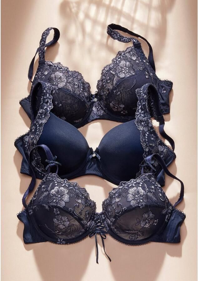 Lascana Beugel-bh WANDA met siersluiting en borduurkant dessous